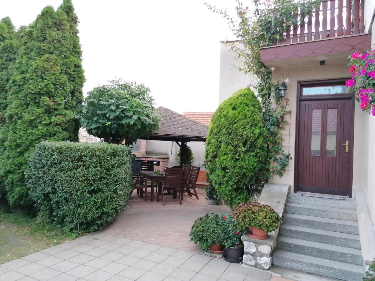 Apartment Na Spaciru Mikulov