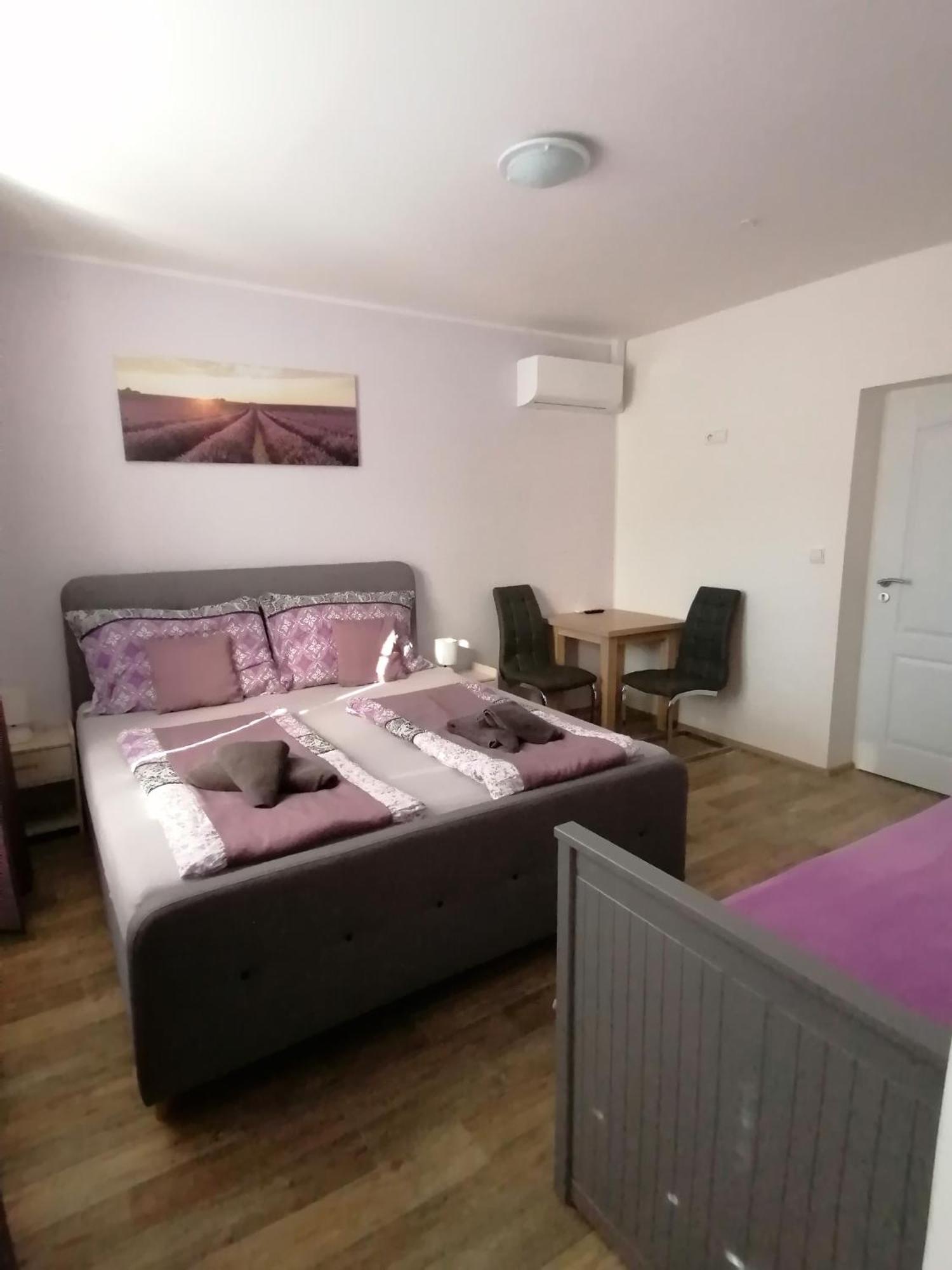 Na Spaciru Apartment